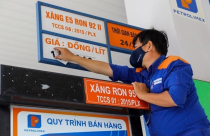 Giá xăng dầu chiều 30/10: Đồng loạt tăng mạnh