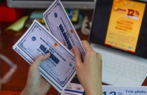 Phát hành trái phiếu quý 3 tăng gấp đôi cùng kỳ, bất động sản và xây dựng bứt tốc