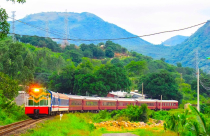 Quảng Ninh chỉ đạo khẩn liên quan đến 2 tuyến đường sắt chiến lược