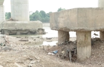 Cầu Sông Lô xuống cấp nghiêm trọng, Bộ Xây dựng yêu cầu kiểm định chất lượng công trình