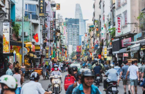 HSBC: Già hóa dân số có thể trở thành động lực phát triển