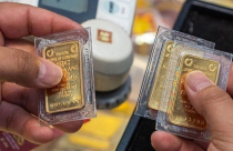 Giá vàng hôm nay 9.11:  Giá neo đỉnh, chênh lệch 3 triệu/lượng 'nuốt chửng' lợi nhuận ngắn hạn