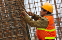 Đơn hàng “chờ” doanh nghiệp xây lắp