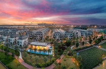 Dòng tiền đổ mạnh vào cổ phiếu bất động sản: Nhà đầu tư nên để mắt nhóm nào?