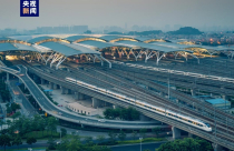 TP.HCM mở rộng hợp tác đường sắt đô thị và logistics với Quảng Châu