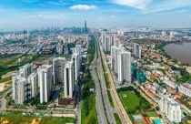 Tín dụng bất động sản tăng vọt, chủ đầu tư chạy đua huy động vốn