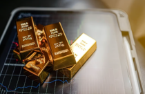 Bùng nổ với hơn 50 lần lập đỉnh trong năm 2025, giá vàng thế giới được dự báo có thể tăng tối đa 30% trong năm 2026