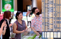 Thị trường nhà ở phía Nam sôi động trở lại nhưng quyết định mua nhà ngày càng khó