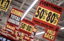 Chuyên gia: Chứng khoán đang tạo cảm giác như một đợt “sale off”, cổ phiếu “rẻ” hoàn toàn có thể “rẻ hơn