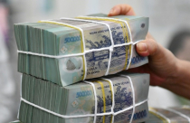 Lãi suất liên ngân hàng giảm sâu