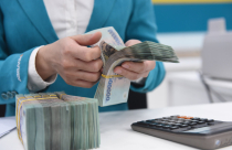 Lãi suất liên ngân hàng: Vừa hạ nhiệt đã quay đầu tăng