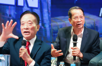 Thời điểm này có nên bán vàng để mua bất động sản?