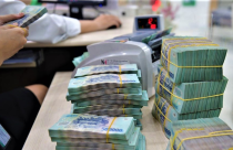 Lãi suất tiết kiệm 13 tháng lên cao, xuất hiện mức trên 8%/năm