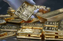 Vì sao vàng liên tục lập đỉnh rồi điều chỉnh? Những lực đẩy phía sau biến động giá