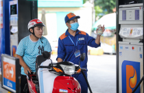 Đề xuất giảm thuế nhập khẩu xăng dầu về 0% do căng thẳng Trung Đông