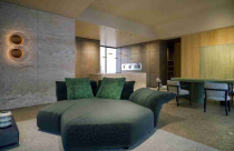 Khi khối đá định hình lối sống mở cho căn hộ cao cấp tại TP.HCM