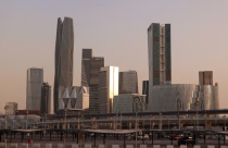 Kinh tế Vùng Vịnh đứng trước nguy cơ suy thoái lớn nhất trong ba thập kỷ