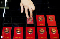 Giá vàng giảm thê thảm, mất gần 8 triệu đồng một ngày