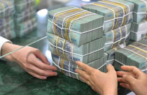 Áp lực thanh toán trái phiếu doanh nghiệp gia tăng từ tháng 3, lãi suất tăng rõ rệt