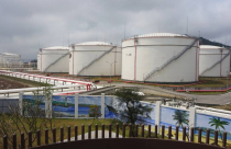 Thủ tướng: Không để thiếu nguồn cung xăng dầu; khẩn trương xây dựng kho dự trữ chiến lược