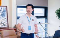 Mua vàng cầm “giấy hẹn”: Giữ "giá" hay giữ rủi ro?