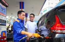 Kéo dài việc giảm thuế nhập khẩu một số mặt hàng xăng dầu về 0% đến 30-6