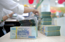 Phó Thủ tướng yêu cầu kéo giảm lãi suất cho vay