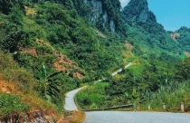 Một doanh nghiệp đề xuất phát triển quần thể nghỉ dưỡng, sân golf và đô thị 9.500 ha quanh hồ Nà Hang - Lâm Bình