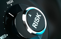 4 rủi ro lớn nhất của kinh tế Việt Nam