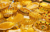 Điểm tin sáng: Giá vàng treo ở mức cao, chờ bầu cử giữa kỳ ở Mỹ