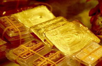 Điểm tin sáng: Vàng tăng giá do USD lao dốc