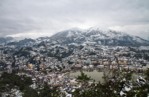 Công bố Nghị quyết thành lập thị xã Sa Pa và thị xã Kinh Môn