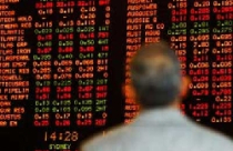 Giá dầu vượt 140USD/thùng, chứng khoán giảm khắp nơi trên thế giới 