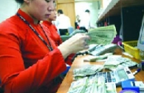 Dòng kiều hối chảy mạnh 