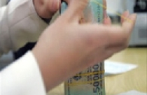 Hỗ trợ 100% lãi suất tiền vay mua lúa, gạo tạm trữ 