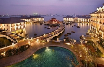 Người Việt chi 50 triệu/1 ngày đêm tại khách sạn siêu sang