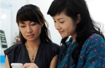 Mobifone, Vinaphone đồng loạt giảm cước di động 