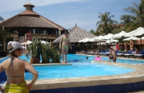 Những cơn sóng ngầm 