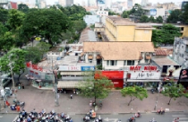 Đất “vàng” vẫn “ngủ” 