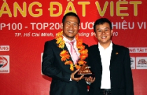 Phát Đạt vinh dự nhận giải thưởng Sao Vàng Đất Việt năm 2010 