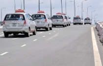 Rầm rộ đi xem nhà đất gần Đại lộ Đông Tây 