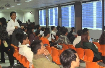 Chứng khoán ngày 12/10: Bên bán mất kiên nhẫn 