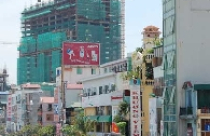 “Cởi trói” 33 dự án cao tầng trong nội thành