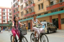 Doanh nghiệp kinh doanh địa ốc: Chuyển sang xây nhà cho thuê 