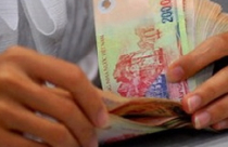 Lãi suất: Thấp chưa hẳn đã “rẻ”!