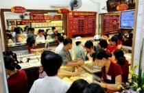 Căng thẳng tỷ giá có “bàn tay” của vàng? 