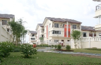 Mở bán biệt thự có diện tích từ 100m2 với giá hơn 1,2 tỷ đồng 