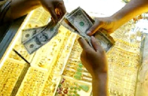 5 tỷ USD, 800 tấn vàng trong két và những hệ lụy 