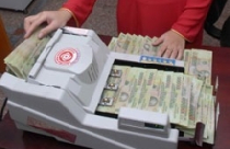 Điều hành lãi suất: Vừa “đồng thuận” vừa “thả phanh”? 