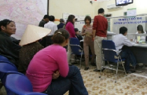 Gian nan sổ đỏ: Chạy 60km mua một bộ hồ sơ 